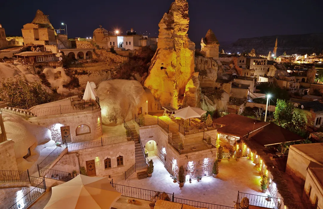 Grand Cave Suites-1